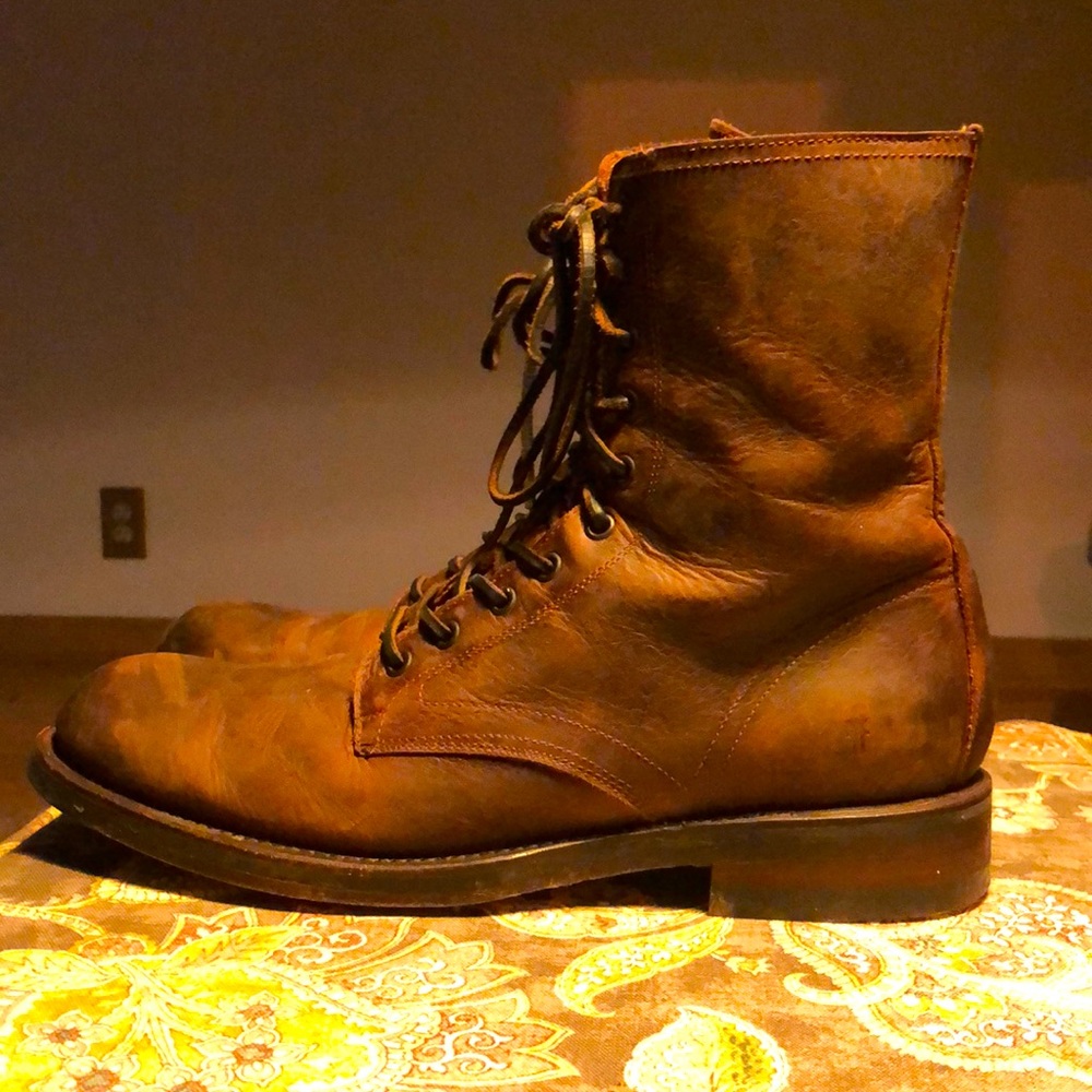 Frye Folsom combat boots 10.5